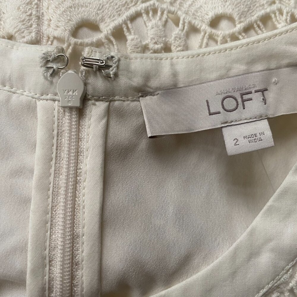 NWT Loft Ivory White Scalloped Lace Crochet Sleeveless Lined Shift Dress Size 2 - Picture 7 of 13